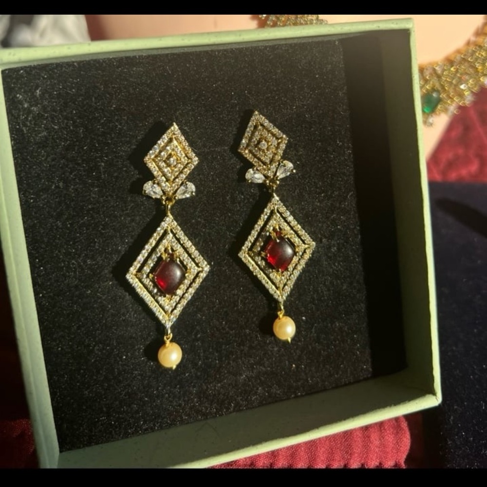 Gorgeous Ruby Drop Earrings With Clear Swarovski … - image 4